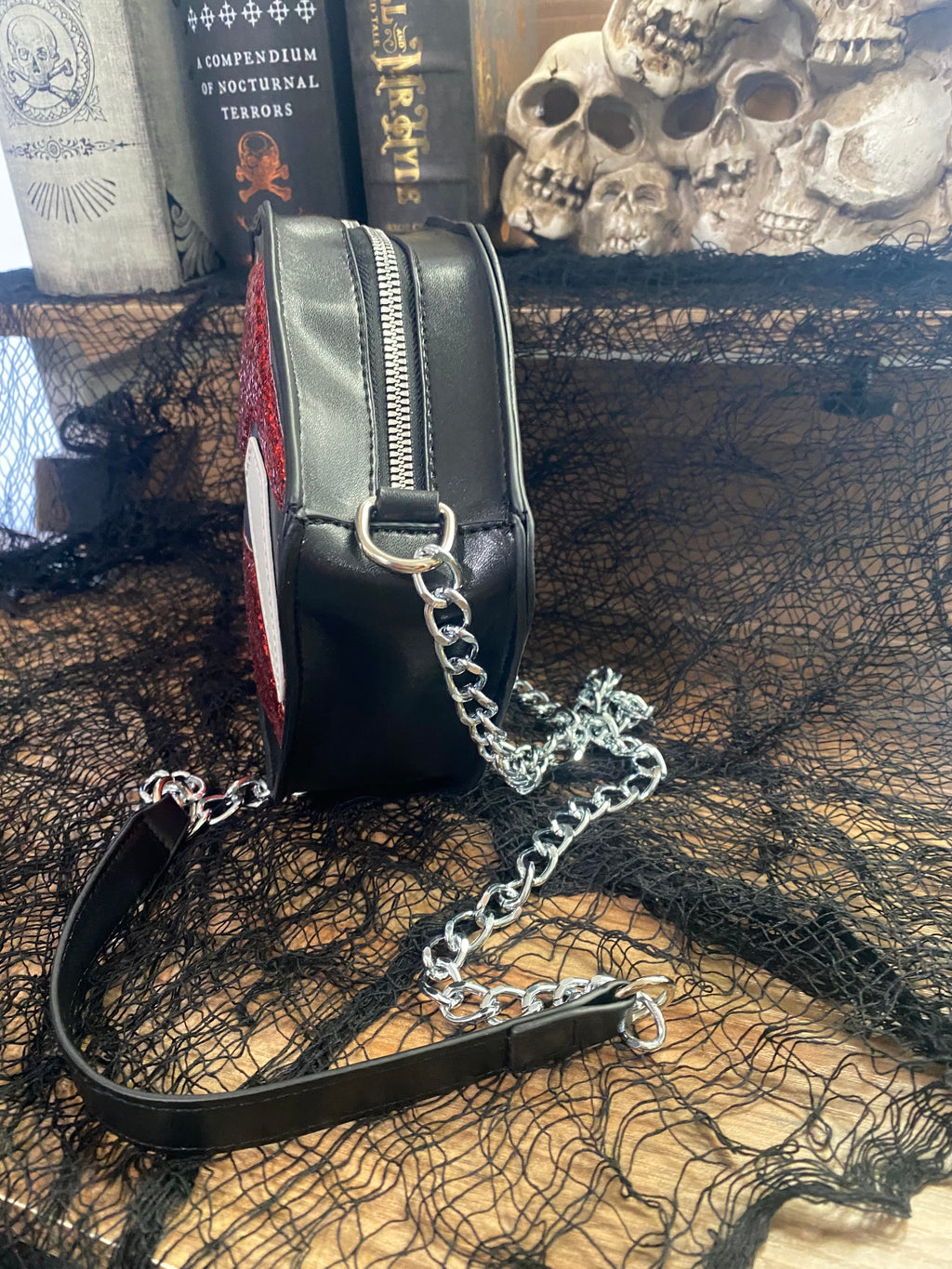 Vampire Lips Purse